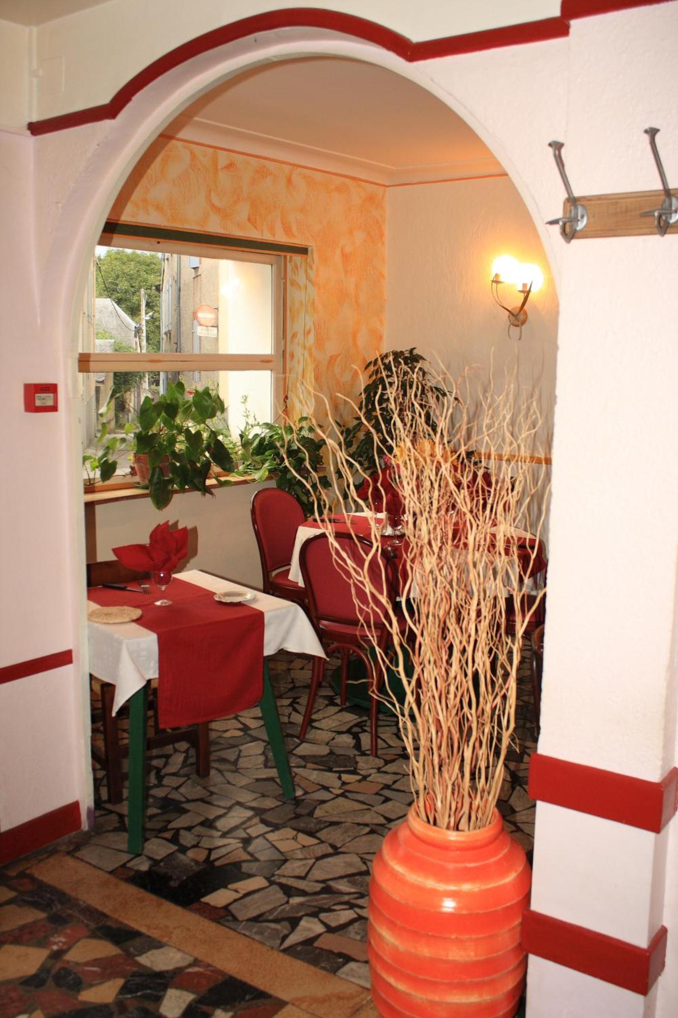 Hotel Le Bearn Баньер-де-Бигор Экстерьер фото