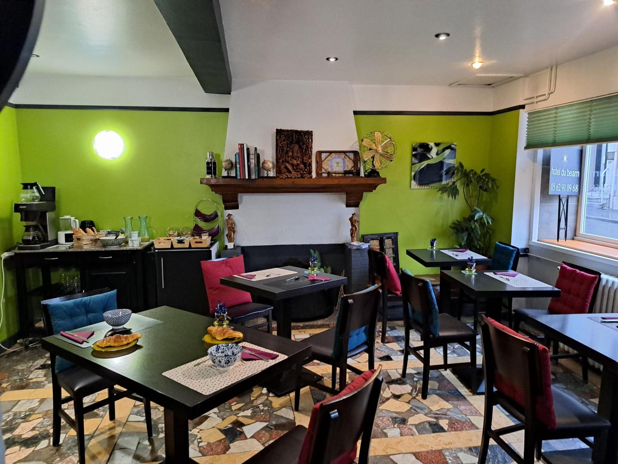 Hotel Le Bearn Баньер-де-Бигор Экстерьер фото
